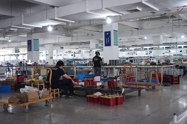 Assembly workshop